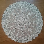 ドイリー (直径52cm)