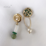 グリーンのアシンメトリーピアス/イヤリング