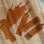 [送料無料] メッセージが書ける　革の栞
