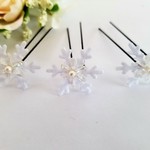 雪の結晶とフラワービーズのヘアピン　五本組