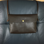 革のポシェット