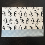 ペンギンのランチョンマット・白（小）25ｘ35