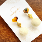 べっ甲ハートのぽんぽんファーイヤリング・ピアス