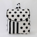 ベビーリュック　ＢＬＡＣＫ＆ＷＨＩＴＥ