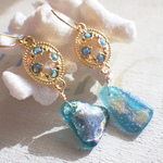 古代ローマングラスのドロップピアス　14kgf 