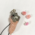 グレー猫アイス