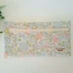 リバティ ラミネートマスクポーチ＊ベッツィ