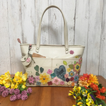 little memory様オーダー品＊「秘密の花園」のトートバック🌸🌼