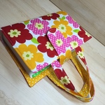 セール完成品♪レビューブックカバー黄色ピンク花