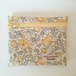 リバティ ラミネートサニタリーポーチ＊フェリシテ