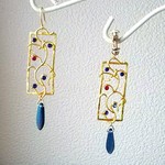 夜のともしびのピアス／イヤリング