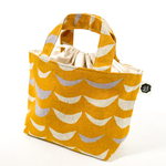 波模様のポーチ     マスタード     グレー     ミニトート     マチつき巾着ポーチ     サニタリーポーチ