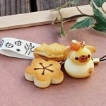 戌年ミニパン(ワンちゃん鏡餅パン)のストラップ(樹脂粘土)