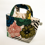 北欧フラワーポーチ     ナチュラル    マチつき巾着ポーチ     サニタリーポーチ