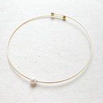 淡水パールひと粒ワイヤーブレスレット No.572
