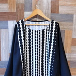 【saechiki様ご予約】北欧風　丸フリル切り替え　ゆったりワンピース　黒 