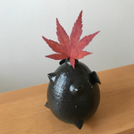 ブタの二輪挿しブラック