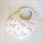 ふかふかスタイ_木馬2 ぴんく×きいろ