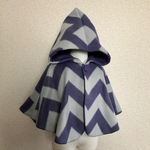 紫ぎざきざの子供用ポンチョ