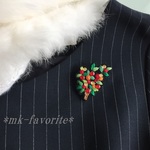 ⛄フユサンゴ（冬珊瑚）・手刺繍きらきらブローチ
