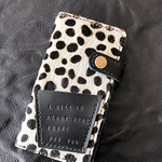 iPhone 8 ケース(ハラコ x black)