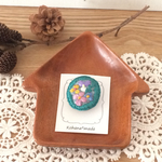 花あつめ   手刺繍ブローチ 緑