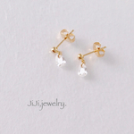 3タイプ/ジルコニアの雫/シンプルピアス/イヤリング/ドロップ