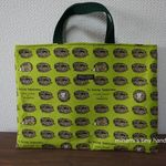 再販♡　内側がキルティングでとっても丈夫！！　※追加製作相談可(ご注文前に要相談)※　　レッスンバッグ　北欧風ハリネズミ　緑　グリーン系　男の子　入園入学　黄緑