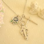無原罪の聖母と薔薇メダイのネックレス（Blue）