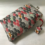 シムシム 様 専用ページ 【再販×2】【送料無料】和柄の波間からワンちゃん(赤)