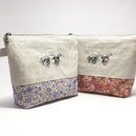 palnotre様オーダー品☆犬の手刺繍の化粧ポーチ