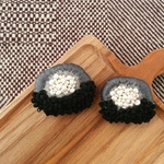 【限定】sheep  ビーズ 刺繍 ピアス / イヤリング