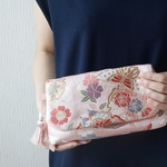 　結婚式やパーティー日常使いにも。2way　クラッチバッグ＆ ハンドバック　 帯リメイク　ピンク　花柄