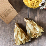 ボリュームタッセルピアス/イヤリング