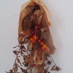 ☆セール☆山ユリと赤い実のスワッグ