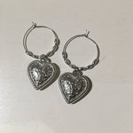 シルバーフープ×ハートピアス
