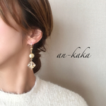  gold spray square 個性的ビーズのartful ピアス