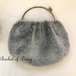 ★★★値下げしました★★★　再再販　Lサイズ　リバティ*　フォックス　グレー　エコファー　ベンリー口金 バッグ　ピーコックス