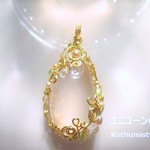 ローズクォーツペンダント（ワイヤーアートジュエリー☆ワイヤーアクセサリー☆ワイヤーラッピング天然石ネックレス）
