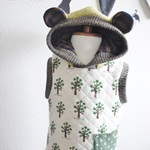☆80☆くま耳フード付きベスト　キルトニット♪