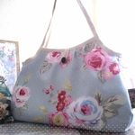 ｓ様専用：オーダー品：可愛い大きな薔薇のグラニーバッグ＋大き目ポーチ