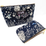 【skypp様☆専用ページ】👜動物柄のマルチポーチ　2点セット【北欧風・ネイビー】++20ｃｍ＋12ｃｍファスナーポーチ2点の価格です。