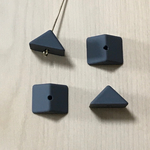 GRAY MATTE RUBBER TRIANGLE BEADS