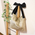 Xmas SALE! エコファーのリボンバッグ