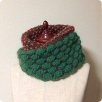 グリーンドットネックウォーマー