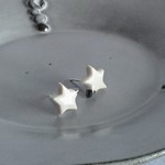 とうきのピアス(白と銀の星)
