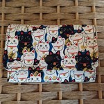 　福を呼ぶ招き猫　小さな財布