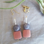 square wood × gray ball ピアス or イヤリング