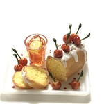 hand made ミニチュアドールハウス チェリーのパウンドケーキ