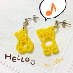 ”PLAY with ME” くまさん マカロニ ピアス